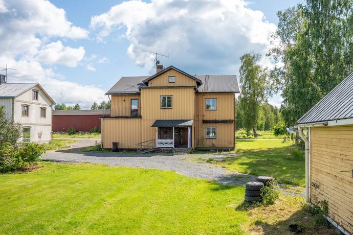 10 rum villa på Centrumvägen 14 Helgum, Sollefteå kommun - bild 1