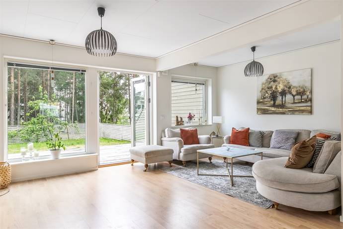 4 rum parhus på Lillmossvägen 46b Kungsängen - Norrboda, Upplands-Bro kommun - bild 4