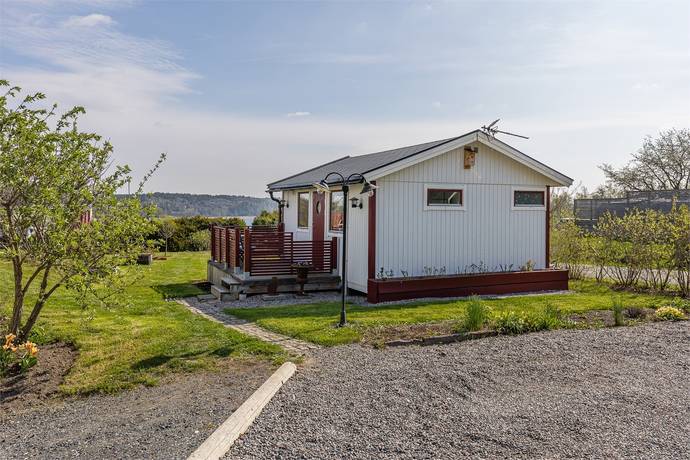 6 rum Vinterbonat fritidshus på Tinderedsvägen 8 Helgenäs Västerviks kommun - bild 53