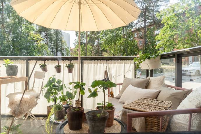 4 rum lägenhet på Kamrerarvägen 38 Hägerstensåsen, Stockholms kommun - bild 2