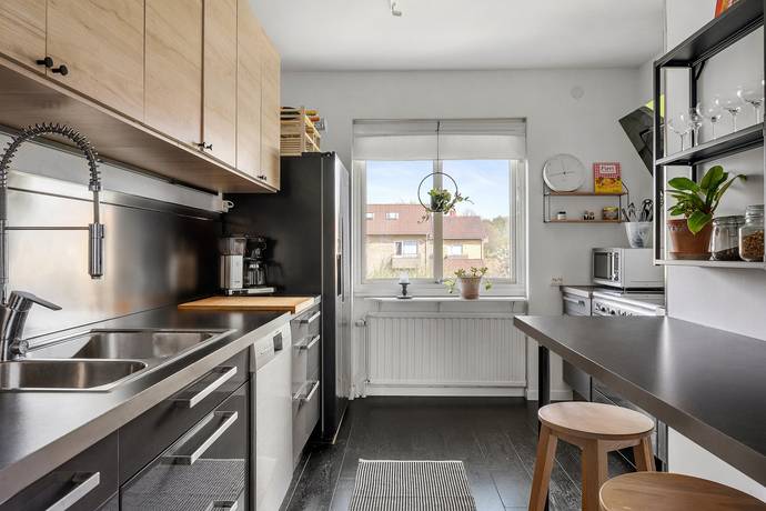 3 rum lägenhet på Blåsbackegatan 10A Centrum Nyatorp, Halmstads kommun - bild 1