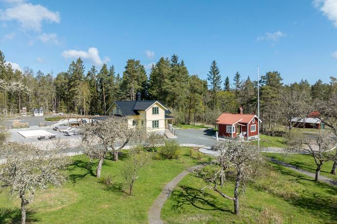 7 rum vinterbonat fritidshus på Norrhägnadsvägen 14 Hensvik, Norrtälje kommun - bild 3