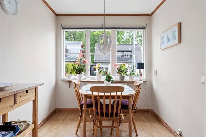 5 rum Villa på Knipvägen 109 Margretelund Österåkers kommun - bild 9