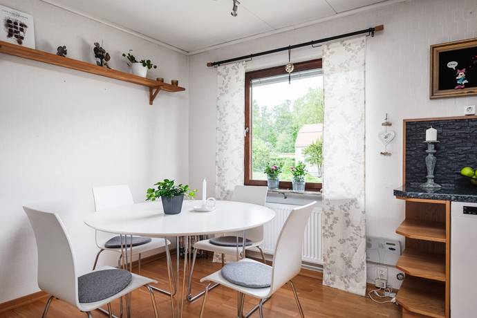 7 rum Villa på Olstorpsvägen 24 Åby Norrköpings kommun - bild 11
