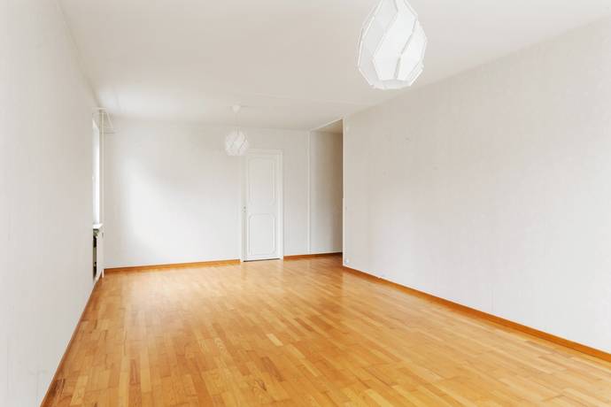4 rum lägenhet på Västra Bangatan 51D Märsta, Sigtuna kommun - bild 4