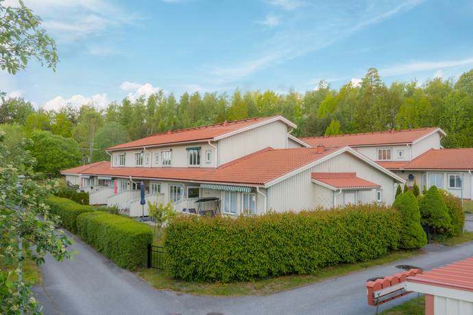 4 rum lägenhet på Fridhemsvägen 4D Brogetorp, Flens kommun - bild 2
