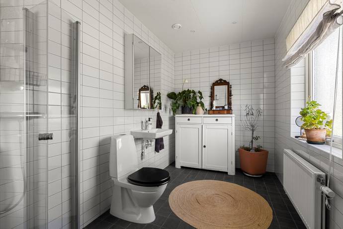 6 rum Villa på Gullkragevägen 6 Nynäshamn  Sorunda Nynäshamns kommun - bild 23