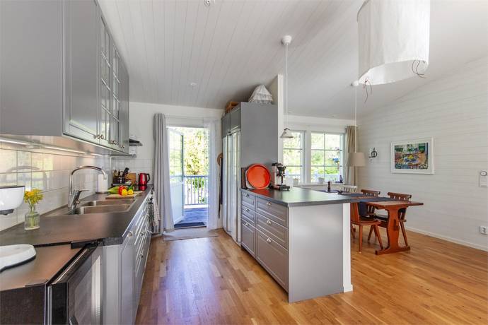 3 rum vinterbonat fritidshus på Mjölkövägen 17 Skärgården, Österåkers kommun - bild 4
