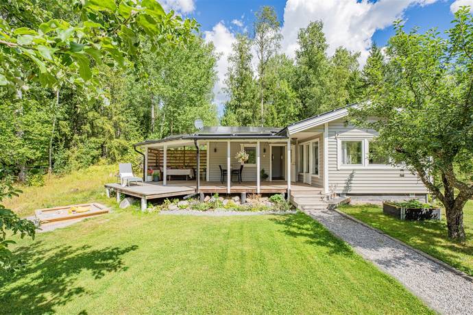 Eda koloniväg 13, Eda, Knivsta kommun