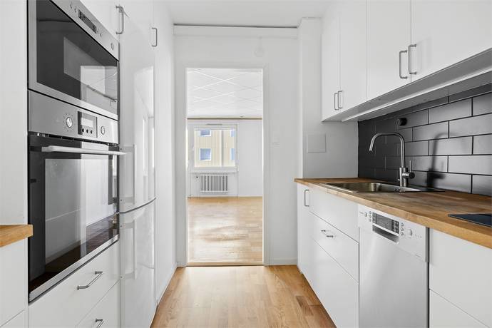 2 rum lägenhet på Ekenkällsgatan 8 Fanna, Enköpings kommun - bild 3