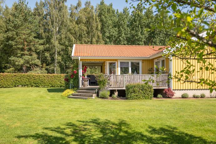 4 rum villa på Skogslyckevägen 61 Svanesund, Orust kommun - bild 1