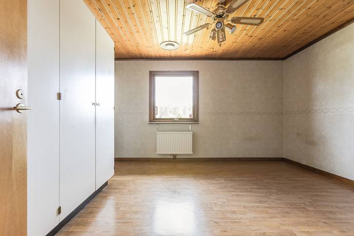 6 rum Villa på Trumstigen 7 Slätten (Hultsfred) Hultsfreds kommun - bild 23