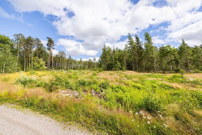 Tomt på Jäders-Ekeby 13 Mora/Sundbyholm Eskilstuna kommun - bild 4