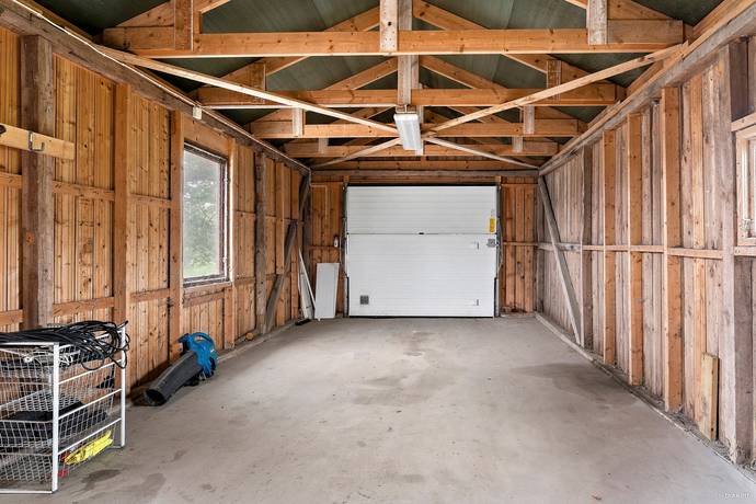 7 rum Gård utan jordbruk på Fagerhult Nilsagården 2 Marks kommun - bild 27