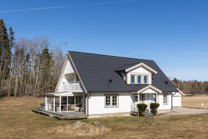 7 rum Villa på Hidingsta 822 Örebro kommun - bild 41
