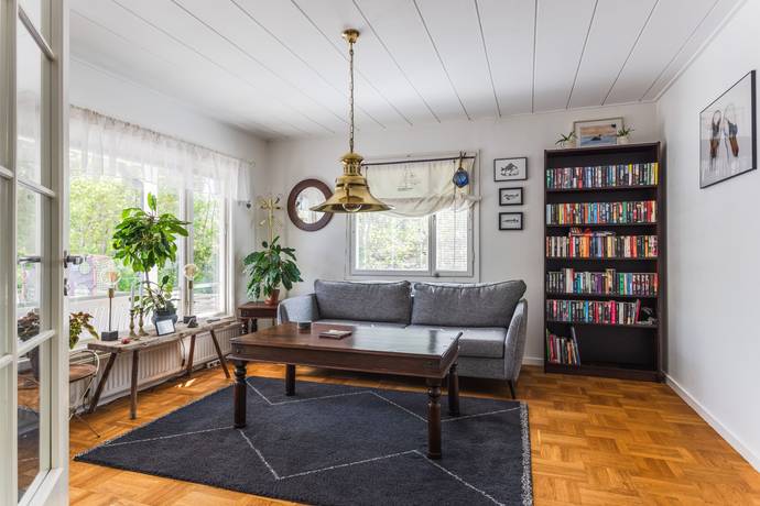 7 rum Villa på LOSJÖVÄGEN 8 Roslags Kulla Österåkers kommun - bild 14