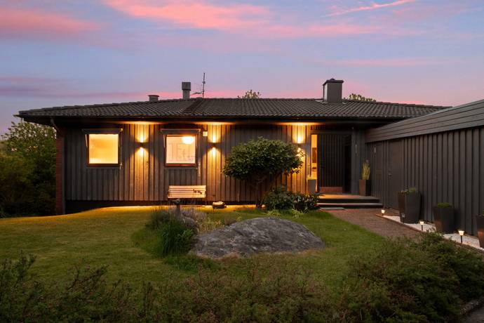 7 rum Villa på Märgelstigen 2B Hovås Göteborgs kommun - bild 40