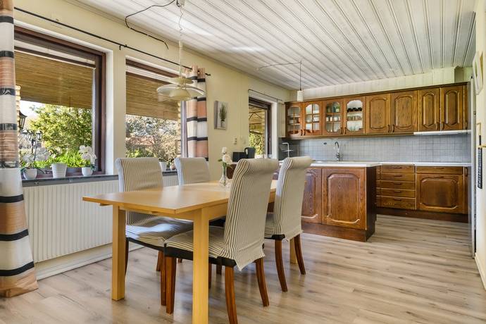 7 rum Villa på Runebergsgatan 5 Sankt Olof Simrishamns kommun - bild 13