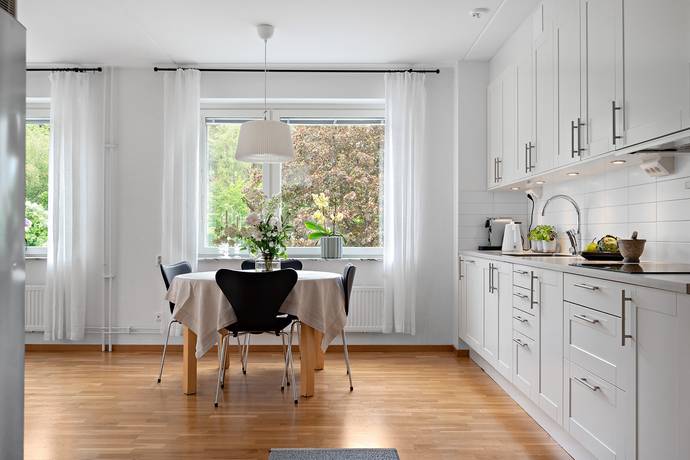 4 rum lägenhet på Beckomberga Ängsväg 22 Bromma, Stockholms kommun - bild 2