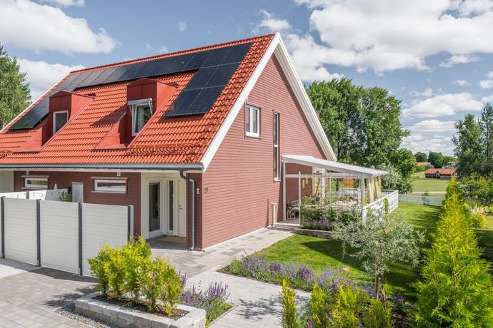 6 rum Parhus på Lupinvägen 27 Bålsta - Viby Äng Håbo kommun - bild 14