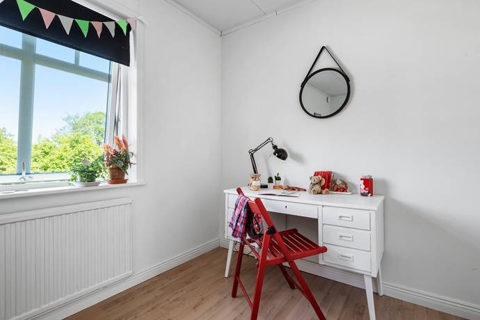 5 rum Villa på Åsbovägen 1 Örby Marks kommun - bild 21