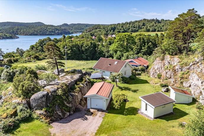 4 rum villa på Röd 32 Åbyfjorden, Sotenäs kommun - bild 1