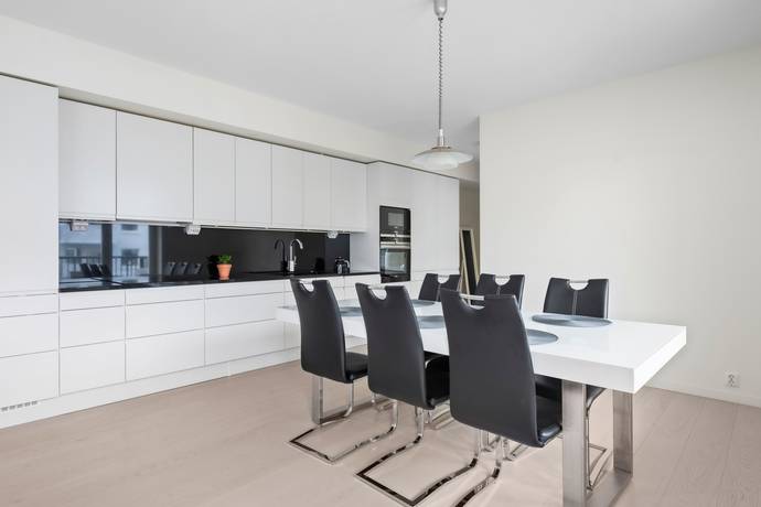4 rum Lägenhet på Karlslundsvägen 12, 3tr Barkarbystaden Järfälla kommun - bild 13