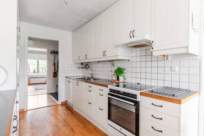 6 rum kedjehus på Kalle Posts väg 22 Örebro, Örebro kommun - bild 5