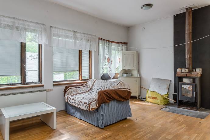 7 rum Gård/skog på Edesta 33 Mölnbo Södertälje kommun - bild 32