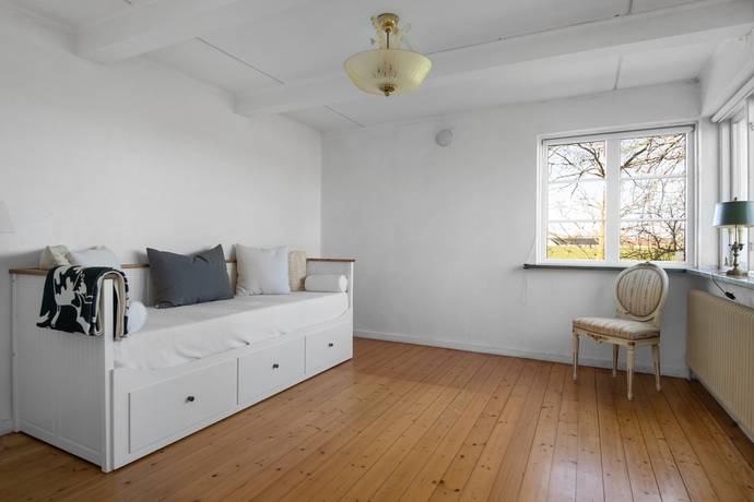 5 rum Gård utan jordbruk på Viarpsvägen 49 Mellan Simris och Viarp Simrishamns kommun - bild 31