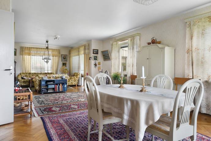 5 rum Villa på Stationsvägen 10 och Solvägen 23 Tomelilla kommun - bild 8