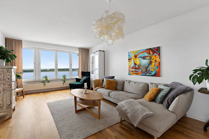 3 rum lägenhet på Maskinistvägen 13 Bolinder Strand, Järfälla kommun - bild 1