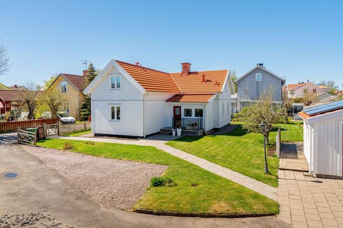 Torsgatan 8, Centrala Skara, Skara kommun