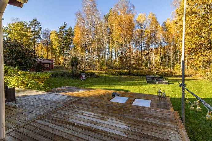 5 rum gård/skog på Ribbingelund Nystugan Ribbingelund, Eskilstuna kommun - bild 5