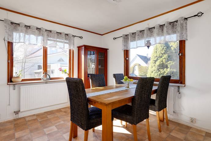 5 rum Villa på Älgvägen 6 Älvtomta Örebro kommun - bild 15