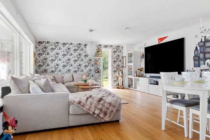 8 rum Villa på Vallmovägen 9 Hällevik Sölvesborgs kommun - bild 13