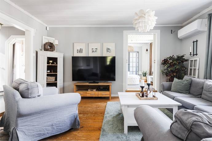 8 rum Villa på Glashyttegatan 13 Haga Arvika kommun - bild 9
