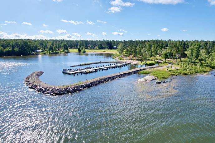 Moviken, Mariestads kommun