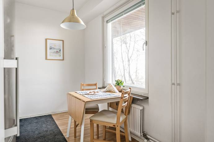 1 rum Lägenhet på Jungfrudansen 15 Västra Skogen/ Huvudsta Solna kommun - bild 14