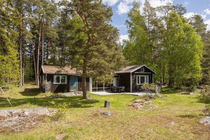 5 rum Fritidsboende på Väster-Mörtarö 933 Väster-Mörtarö, Gräsö Östhammars kommun - bild 4