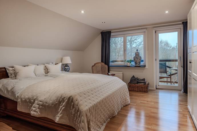 7 rum Villa på Kullaviksvägen 63 Kullavik Centrum Kungsbacka kommun - bild 37