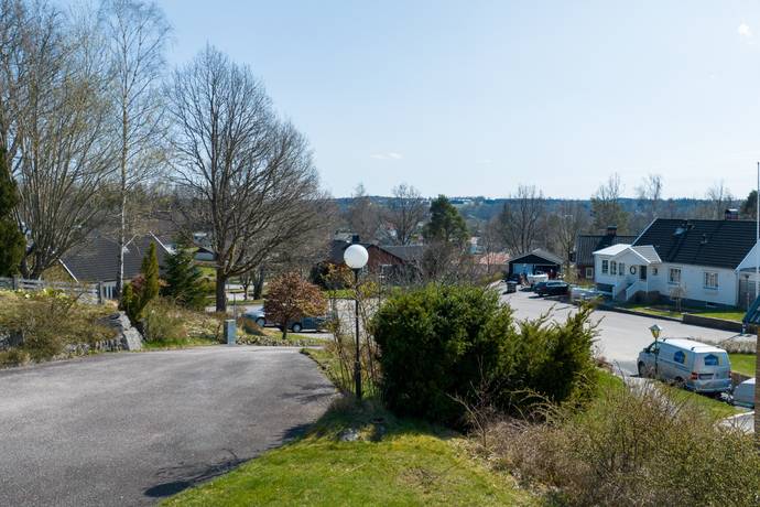 5 rum villa på Furuvägen 12 Sjömarken, Borås kommun - bild 1