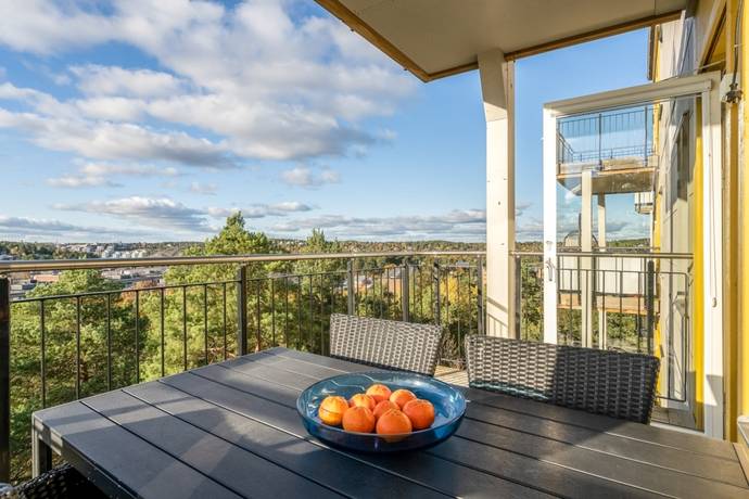4 rum lägenhet på Fidravägen 35 Fiskarhöjden - Saltsjöbaden, Nacka kommun - bild 2