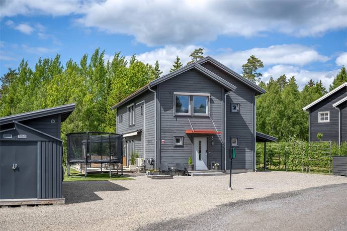 7 rum Villa på Kardborrevägen 3 Sorunda Nynäshamns kommun - bild 36