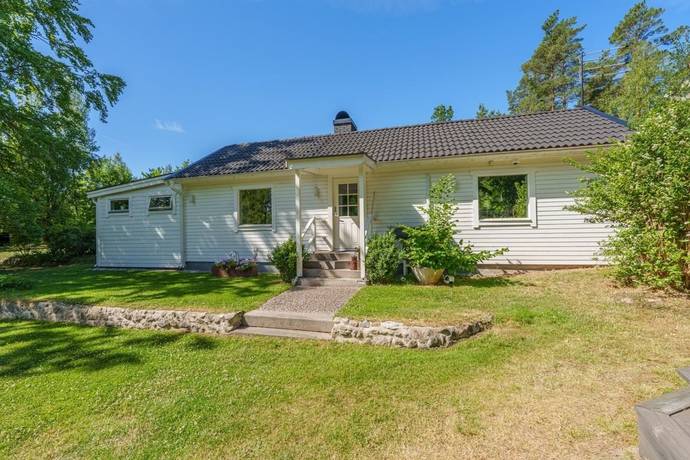 5 rum Villa på Kyrkeryd 132 Nybro kommun - bild 2