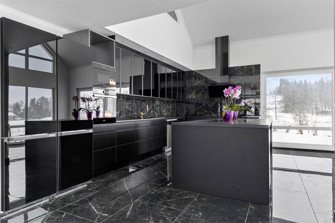 7 rum Villa på Ryrsboholmvägen 3 Göta Och Ryrsjön Lilla Edets kommun - bild 25