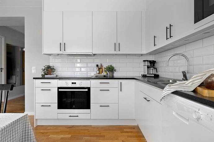 4 rum lägenhet på Eklyckevägen 6B Källstorp, Trollhättans kommun - bild 4