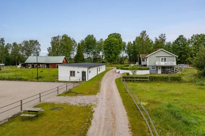 6 rum gård utan jordbruk på Tegnaby Lundanäs 2 Tegnaby, Växjö kommun - bild 5