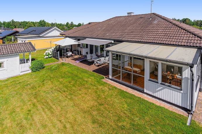 4 rum villa på Päronvägen 6 Lasstorp, Katrineholms kommun - bild 2