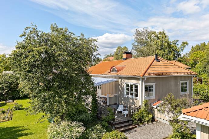 4 rum villa på Repslagarstigen 4 Odenslund, Östersunds kommun - bild 1